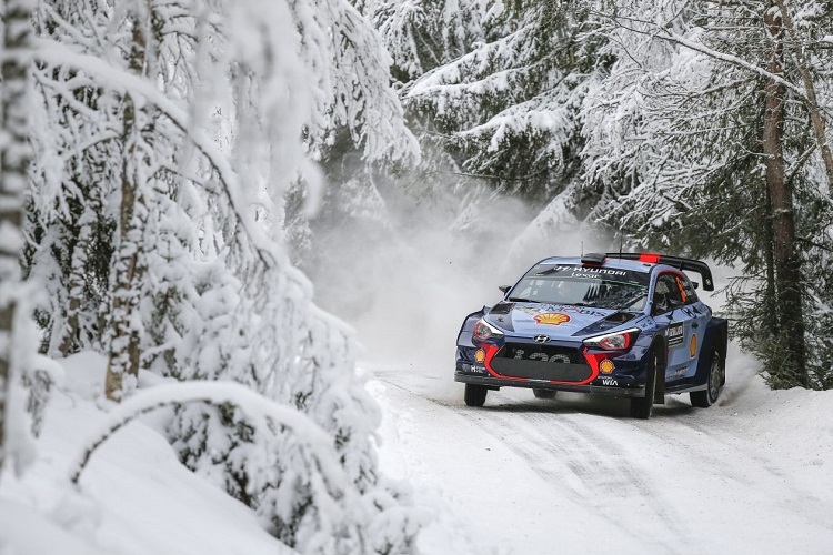 Tageassieger Thierry Neuville