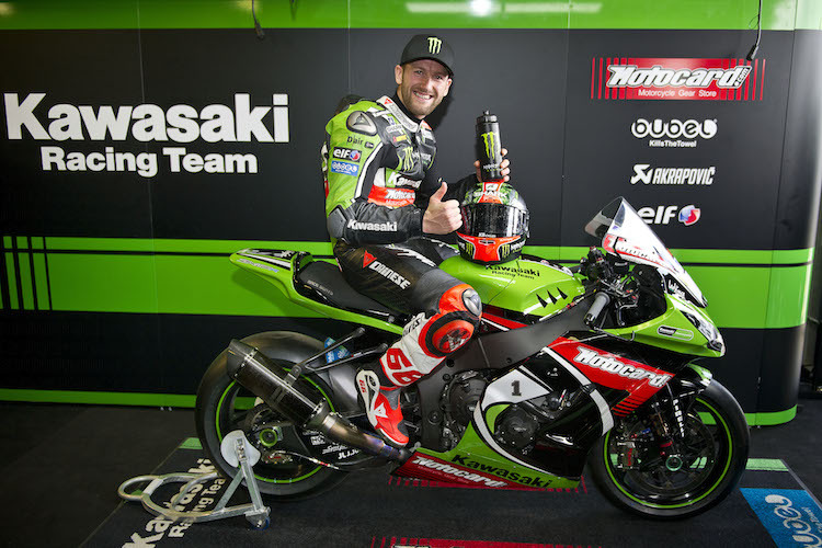 Alte Liebe rostet nicht: Tom Sykes mit seiner Weltmeister-Kawasaki von 2013