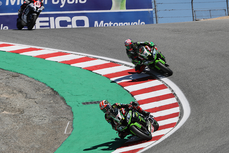 Jonathan Rea (1) in der Corkscrew