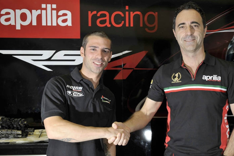 Der neue Rennchef Romano Albesiano (re.) mit Superbike-Werksfahrer Marco Melandri