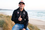 Sandro Cortese am Meer in Cowes nahe der Rennstrecke