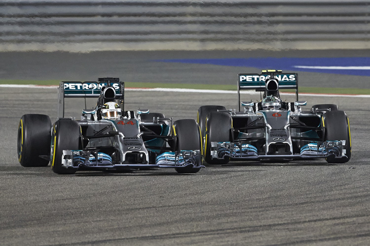 Heiss wurde es schon in Bahrain zwischen Hamilton und Rosberg