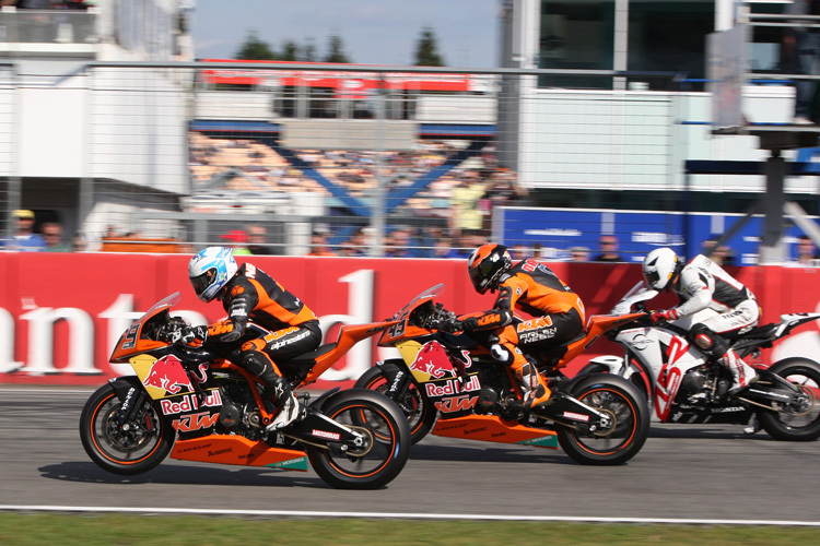 Martin Bauer und Stefan Nebel gewannen 2010 und 2011 für KTM die IDM Superbike