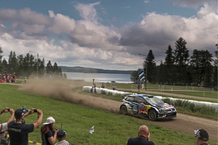 Jari-Matti Latvala bei seinem Heimspiel