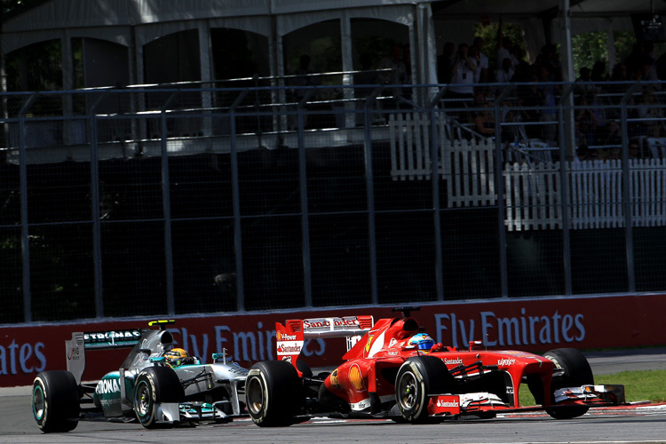 Das brandheisse Duell Fernando Alonso gegen Lewis Hamilton
