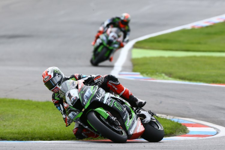 Jonathan Rea vor Tom Sykes