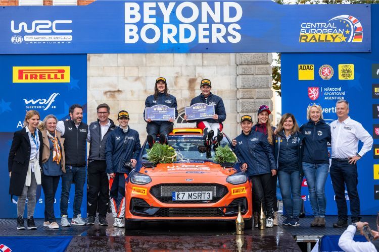 Claire Schönborn (links) und Lyssia Baudet nutzten die Chance im Beyond Rally Women's Driver Development Programme