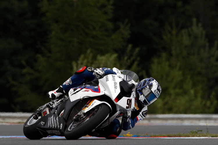 Leon Haslam fehlen 0,8 sec auf die Spitze