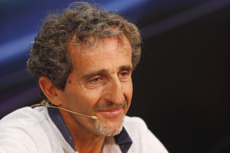 Alain Prost freut sich mit Sebastian Vettel