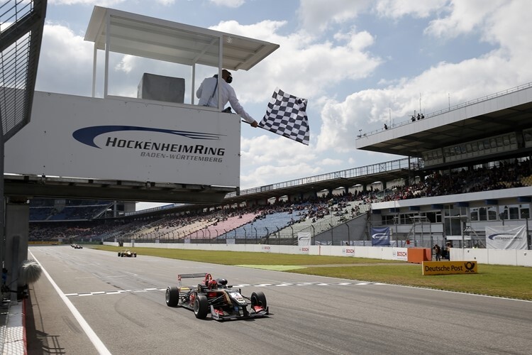 Leclerc Schnellster in Silverstone