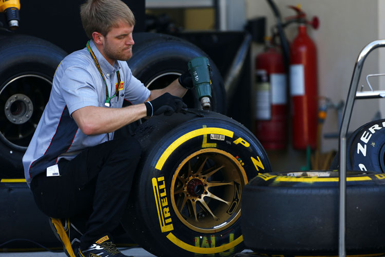 Pirelli bleibt in Shanghai trotz körnender Reifen gelassen