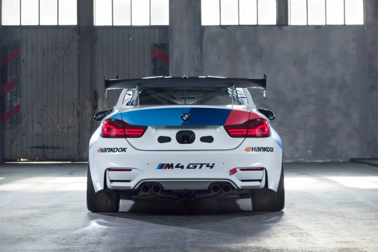 Das Heck des BMW M4 GT4 