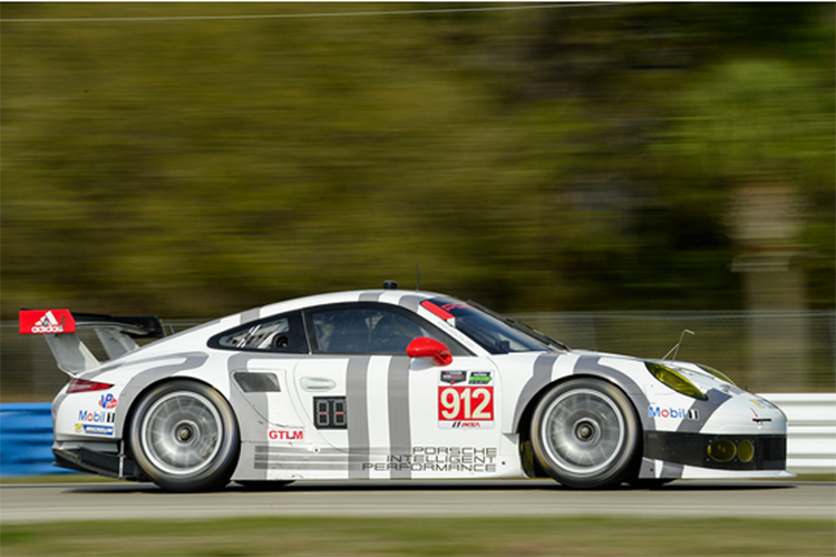 Porsche testet mit 919 und 911 Hybrid in Sebring