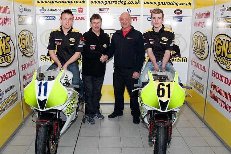 (v.l.) Sam Lowes, Gary Stubbington, Fred Watson und Paul Jordan