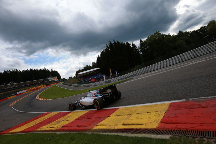 Valtteri Bottas war mit 1:49,465 min der Schnellste im dritten freien Training zum Belgien-GP