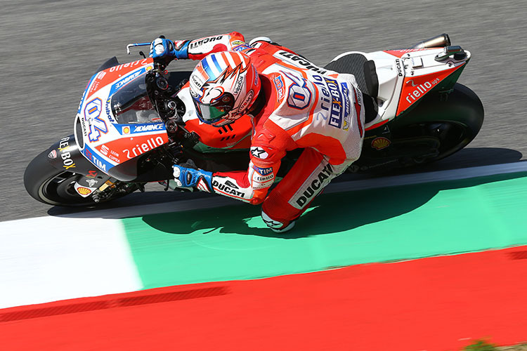 Andrea Dovizioso auf der Desmosedici GP