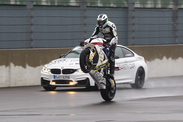 Auto oder Motorrad? Auf dem Lausitzring gibt es beides