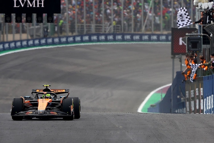 Lando Norris gewinnt das Rennen