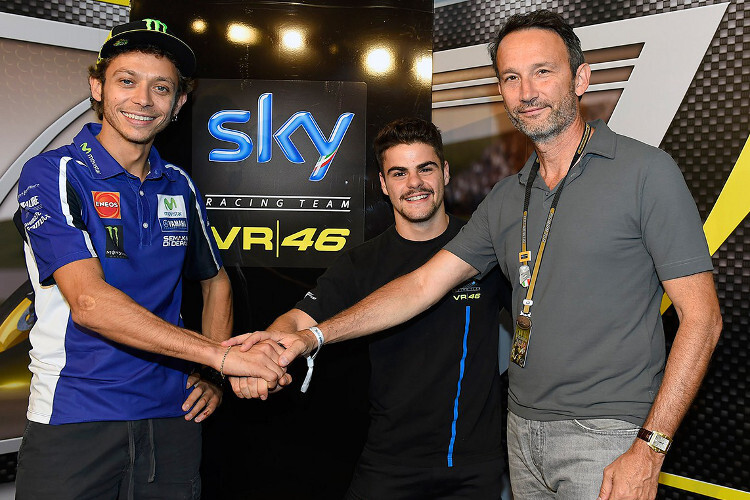 Einig: Valentino Rossi, Romano Fenati und Andrea Zappia von Pay-TV-Sender Sky