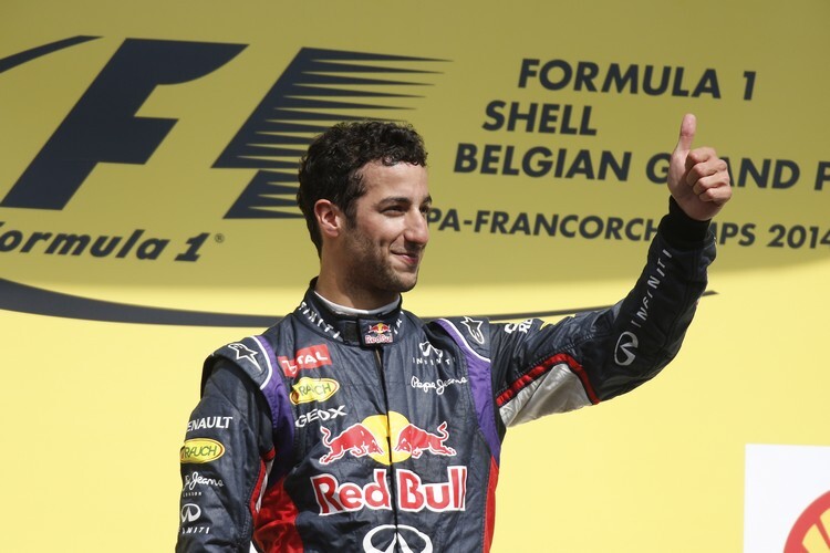 So sehen Sieger aus: Daniel Ricciardo in Spa