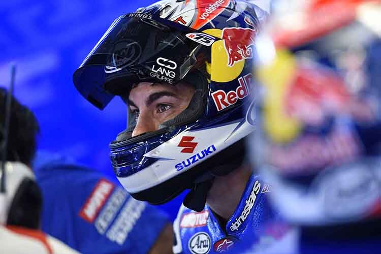 Maverick Viñales in der Box des Teams Suzuki Ecstar