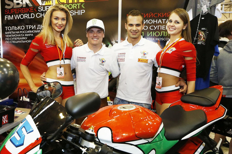 Man(n) ahnt, was Sam Lowes (li.) an Russland gefällt