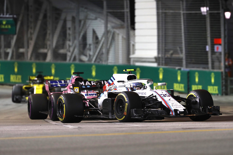 Sergey Sirotkin gegen Sergio Pérez in Singapur