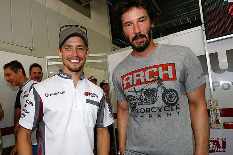 Casey Stoner mit Hollywood-Schauspieler Keanu Reeves vor dem Rennen