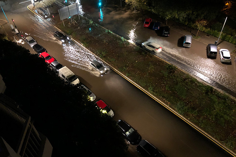 Unglaubliche Szenen gestern am Abend in Valencia