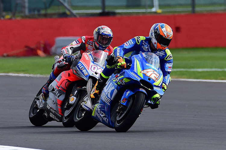 Im Qualifying: Alex Rins vor Dovizioso