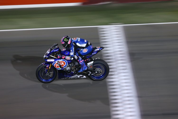 Weil beide Yamaha-Piloten im ersten Rennen stürzten, müssen sie sich ab Platz 10 anstellen