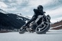 Husqvarna Svartpilen 801 on Ice: Erprobungsfahrten unter harschen Alltagsbedingungen