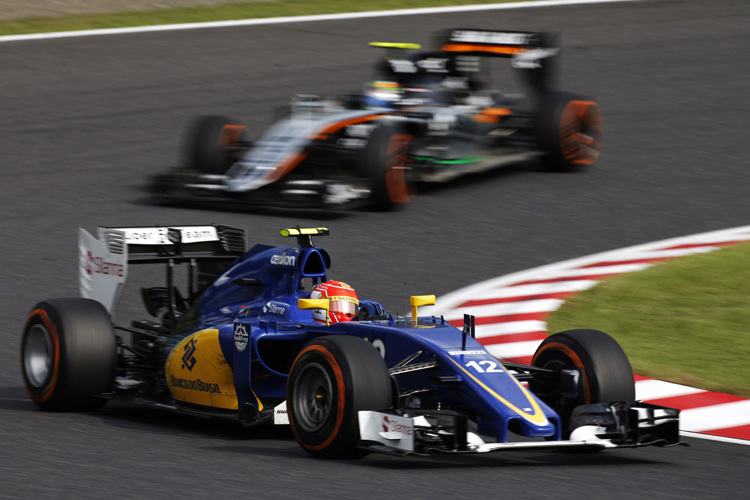 Felipe Nasr vor Sergio Pérez