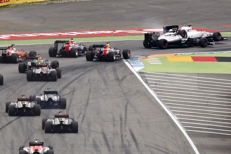 Hier nahm das Unglück seine Folgen: Felipe Massas Williams hob nach dem Crash mit Kevin Magnussen ab