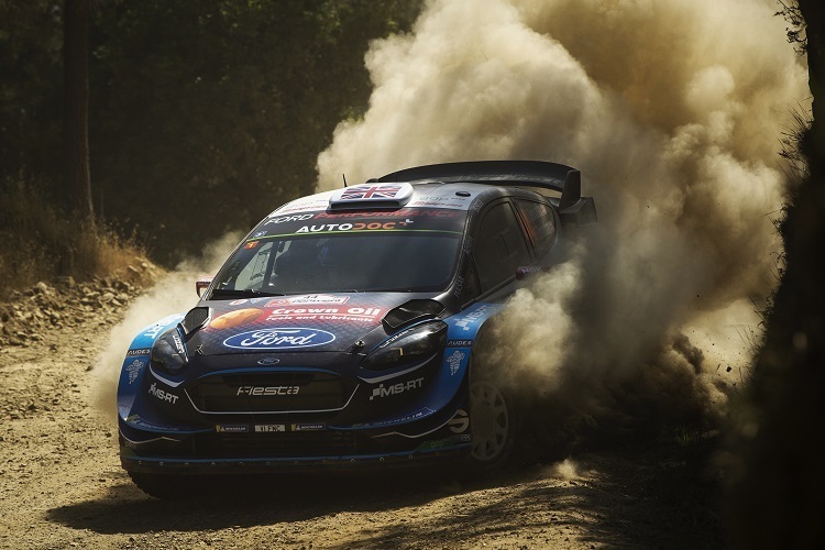 Gus Greensmith gab am Anfang ein starkes Debüt im Ford Fiesta WRC
