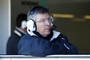 Ross Brawn macht den Mercedes GP W01 flott