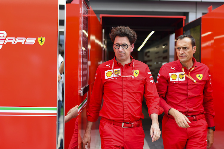 Ferrari-Teamchef Mattia Binotto (links) und Vettel-Renningenieur Riccardo Adami