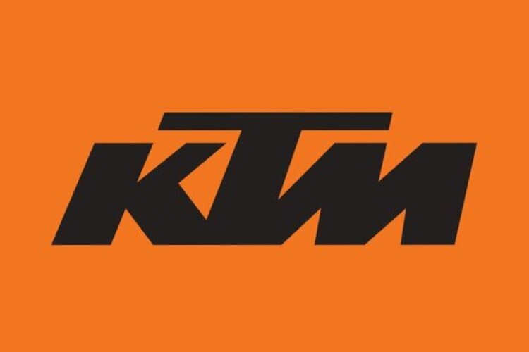 2016 wird KTM die drei Fahrer des Leopard-Moto3-Teams mit Motorrädern ausstatten
