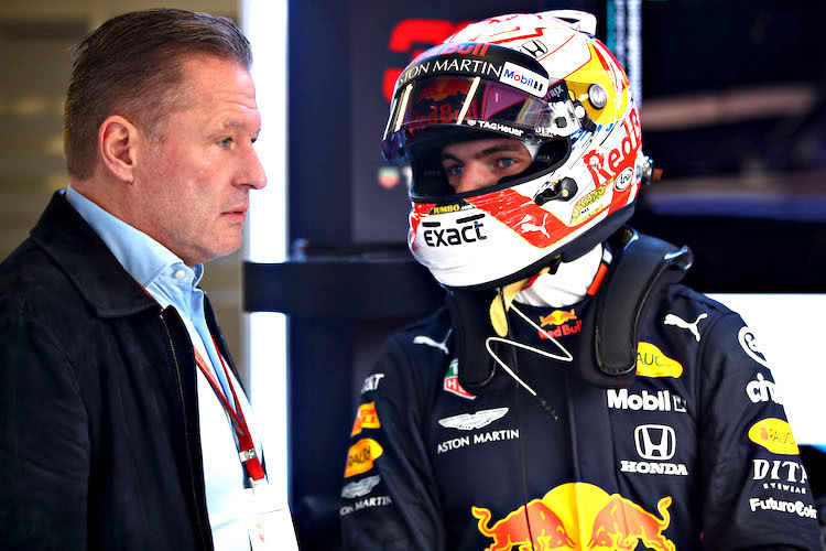 Jos und Max Verstappen bei den Formel-1-Wintertests