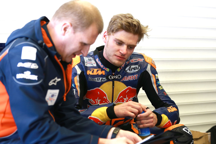 Teamchef Aki Ajo mit Brad Binder