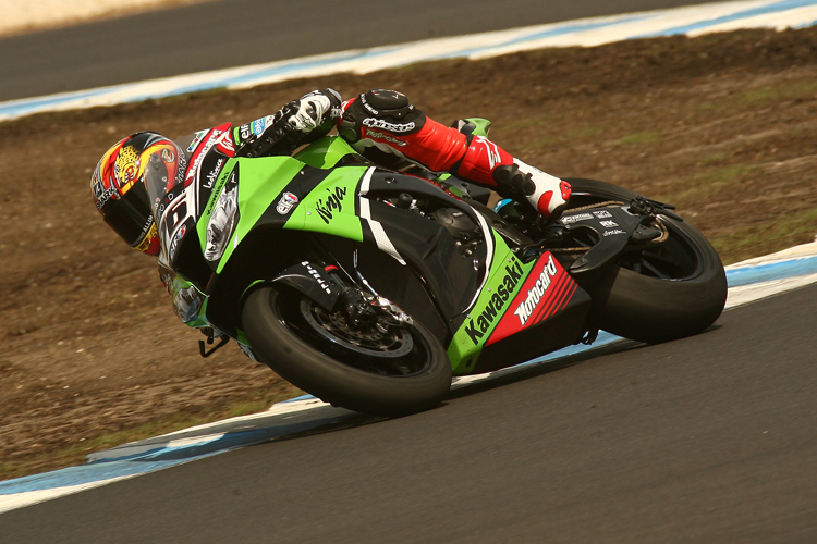 Eines der wenigen Bilder von einem fahrenden Tom Sykes auf Phillip Island