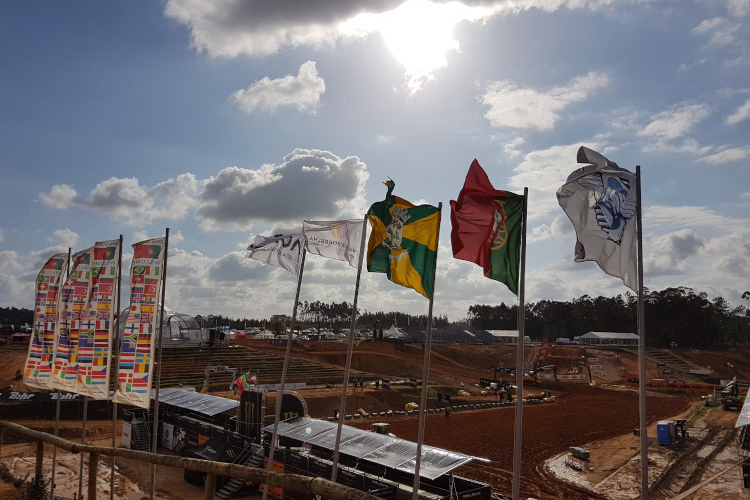 Die MXGP-Asse gastieren nun erst am 19. Oktober in Águeda