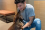 Marc Márquez ist wieder zu Hause, Stitch und Shira freut es