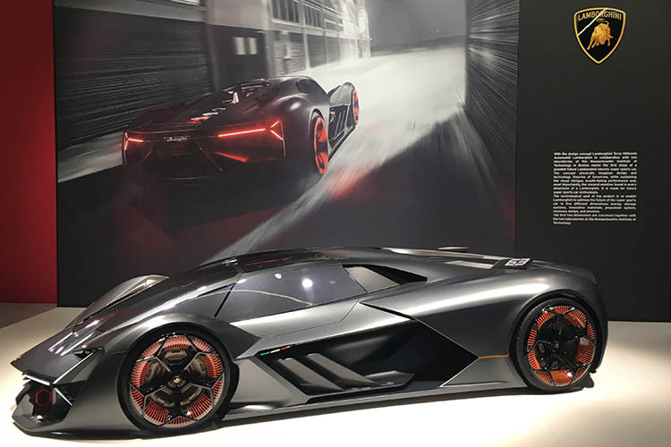 Lamborghini Terzo Millenio – das «concept car» war in Boston zu sehen