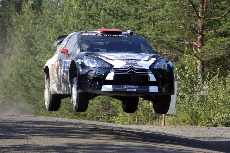 Kimi Räikkönen 2011 bei der Rallye Finnland 