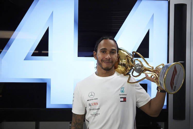Lewis Hamilton nach seinem Sieg in Sotschi 2019