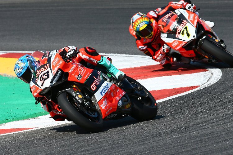 Als Marco Melandri (vorne) für Ducati fuhr, war Chaz Davies sein Teamkollege