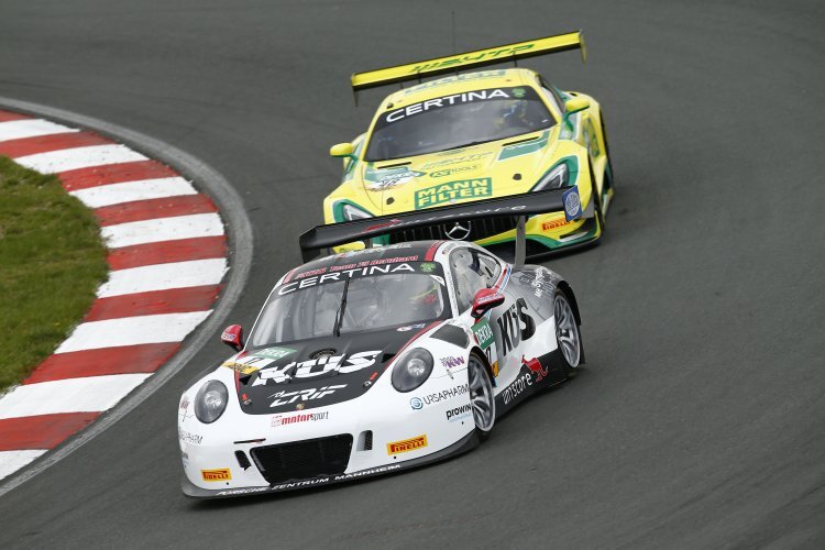 Der Porsche 911 GT3 R vom Team75 Bernhard