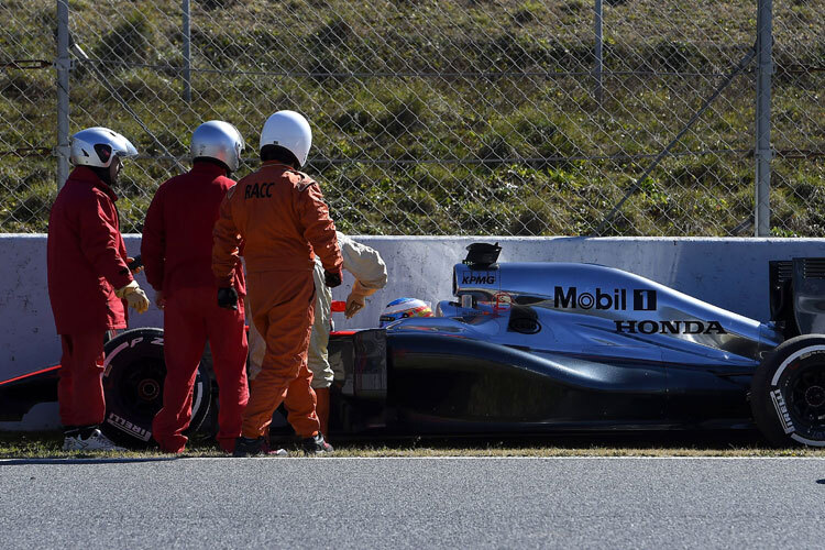 Fernando Alonso dachte nach seinem Unfall es sei 1995