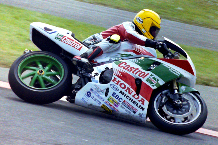 Joey Dunlop 1995 (Honda RC45 - North West 200)